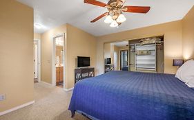 Charming Walnut Hills Condo